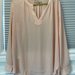 Light pink sheet v neck blouse